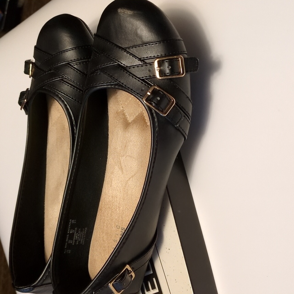 Basic Editions Women's Black Loafers with Buckle Detail
